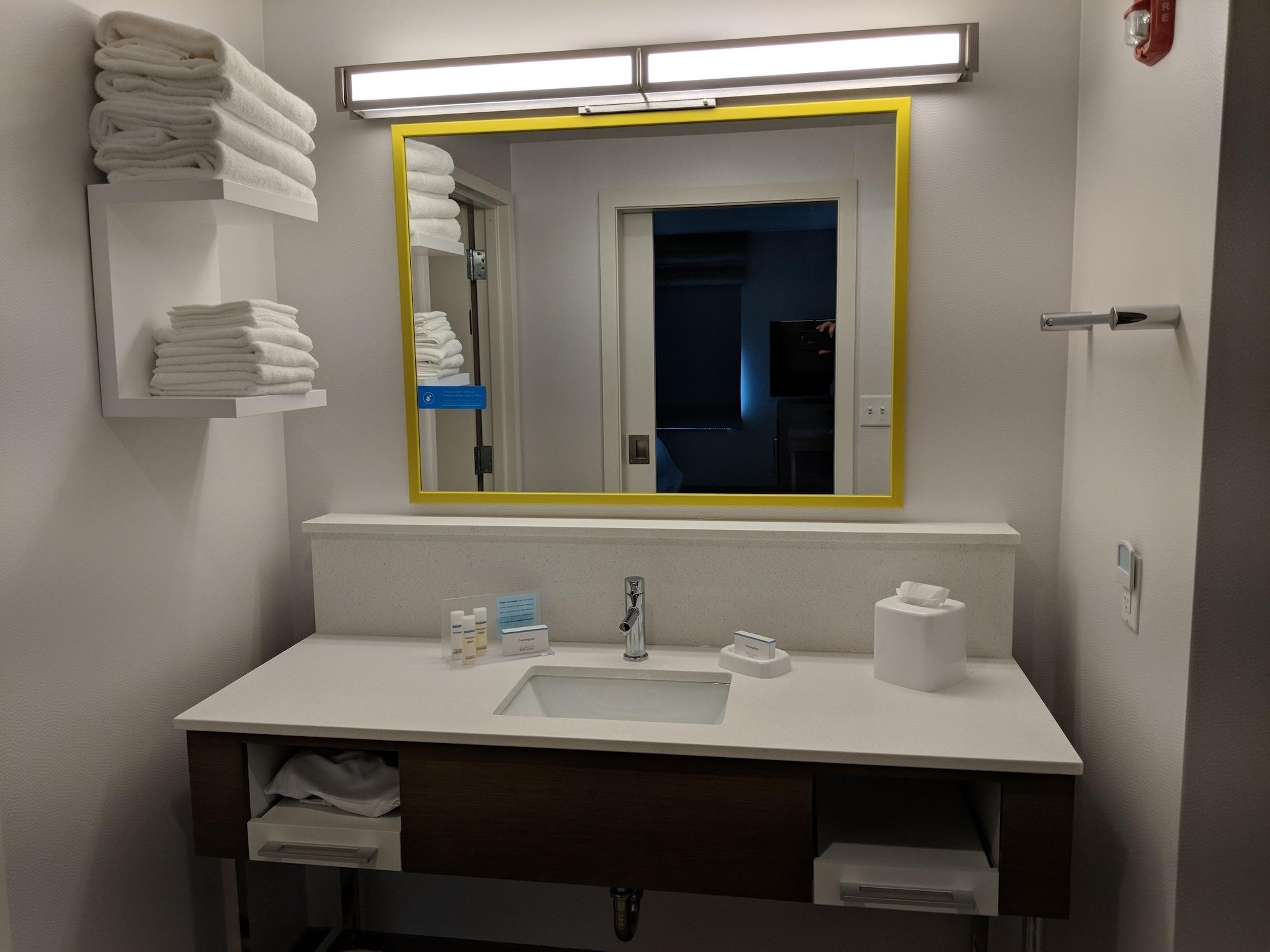 Hampton Inn & Suites Rocky Hill - Hartford South Экстерьер фото