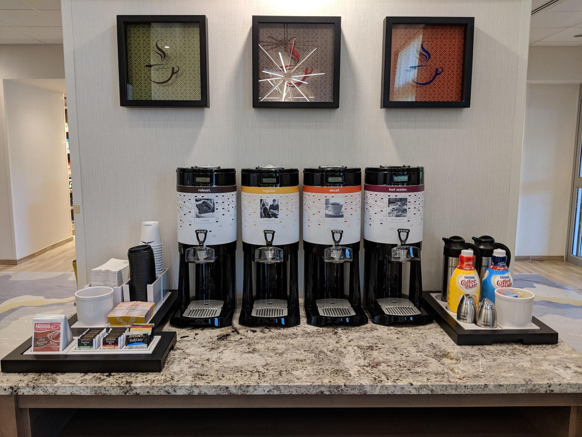 Hampton Inn & Suites Rocky Hill - Hartford South Экстерьер фото