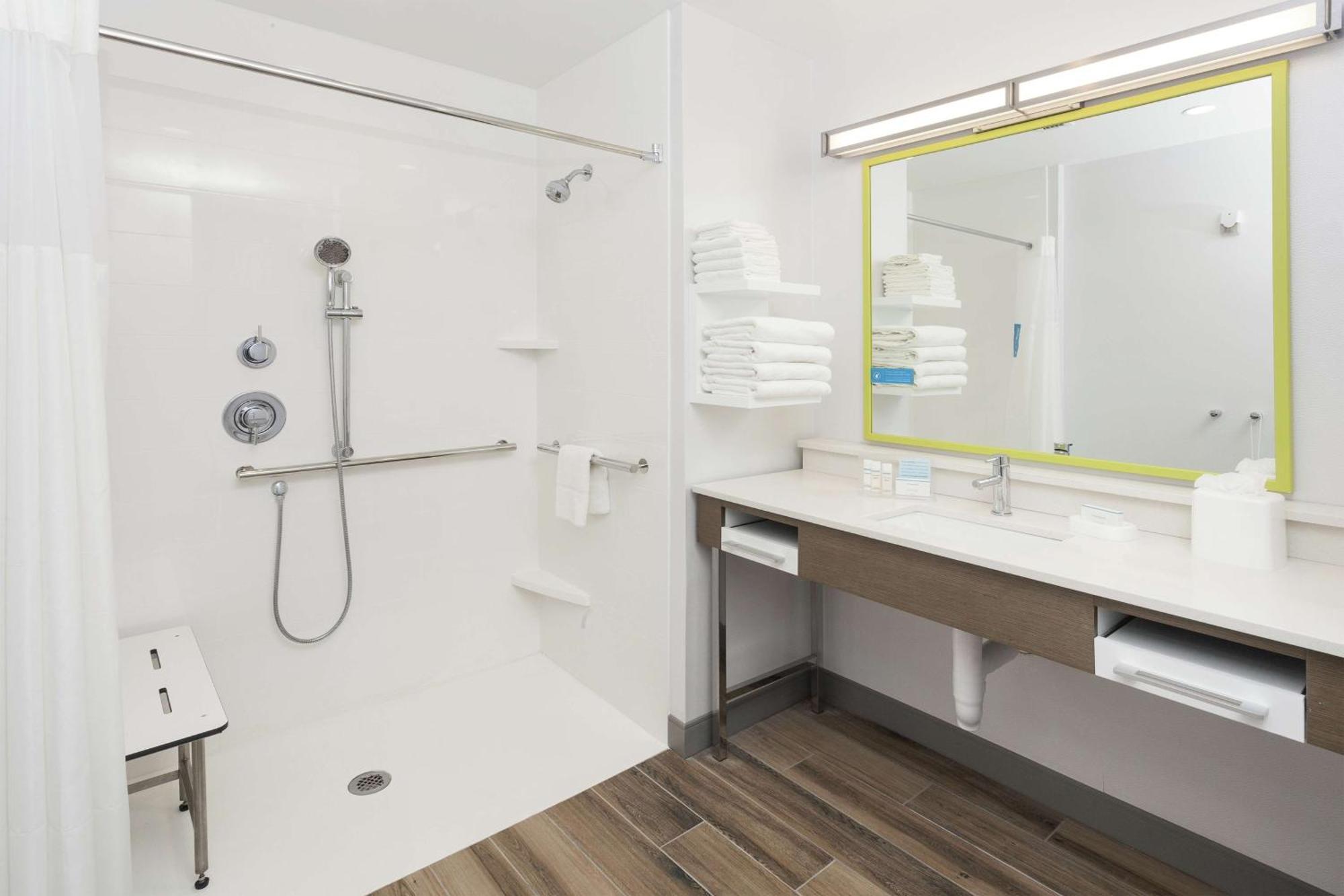 Hampton Inn & Suites Rocky Hill - Hartford South Экстерьер фото