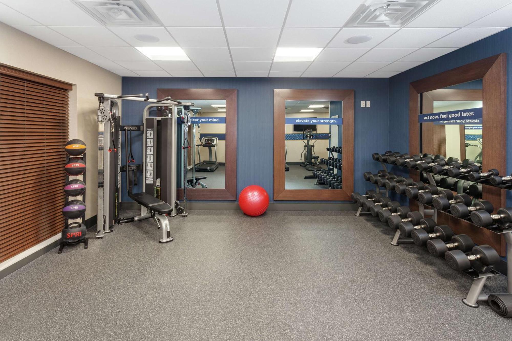 Hampton Inn & Suites Rocky Hill - Hartford South Экстерьер фото